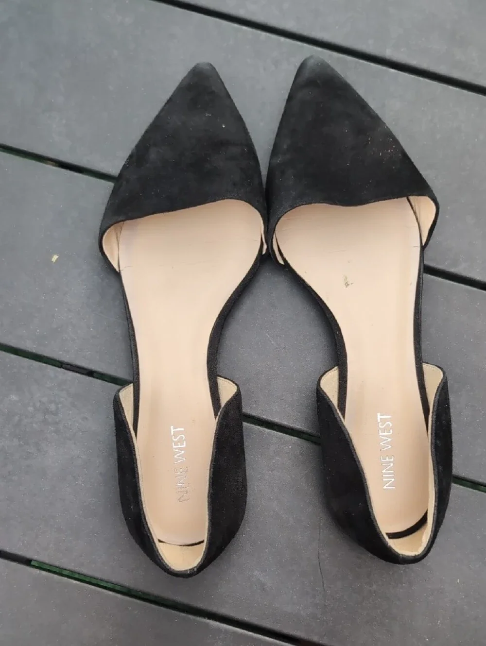 Nine West Black Pointed D'Orsay Suede Flats Size 8.5 - Picture 6 of 9